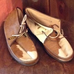 Animal hide shoes